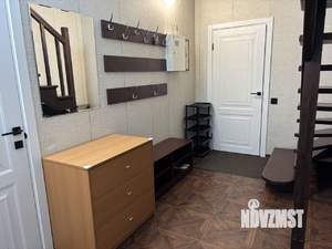 Дом 105м², 2-этажный, на длительный срок,