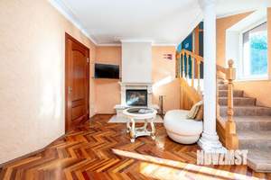 Дом 550м², 3-этажный, посуточно,