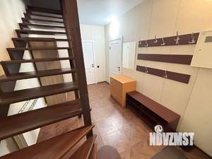 Дом 105м², 2-этажный, на длительный срок,