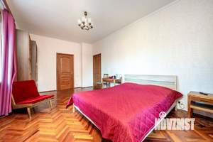 Дом 550м², 3-этажный, посуточно,