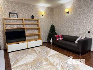 Дом 105м², 2-этажный, на длительный срок,