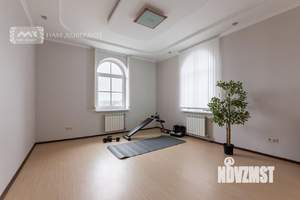 Коттедж 284м², 3-этажный, на длительный срок,