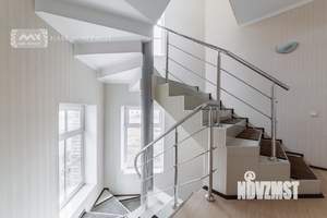 Коттедж 284м², 3-этажный, на длительный срок,