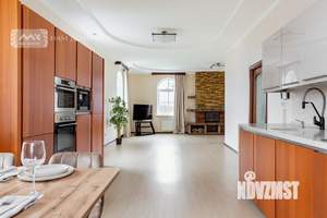 Коттедж 284м², 3-этажный, на длительный срок,