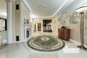 Дом 417м², 3-этажный, участок 11 сот.