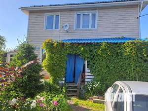 Дом 180м², 2-этажный, участок 4 сот.