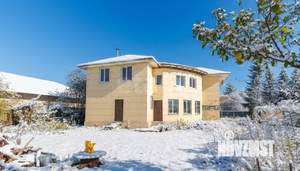 Дом 254м², 2-этажный, участок 12 сот.