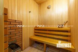 Дом 284м², 3-этажный, участок 8 сот.