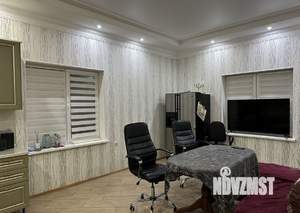 Коттедж 180м², 2-этажный, участок 4 сот.