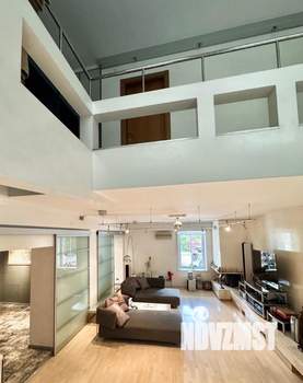 Таунхаус 500м², 3-этажный, участок 5 сот.