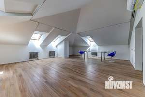 Дом 710м², 3-этажный, участок 11 сот.