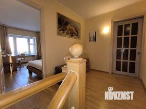 Таунхаус 223м², 3-этажный, участок 2 сот.