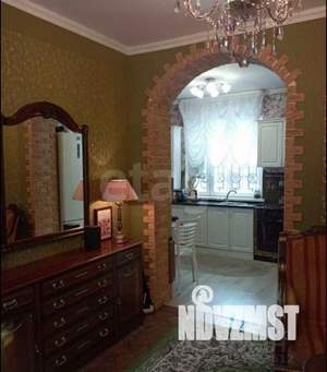 Дом 72м², 2-этажный, участок 5 сот.