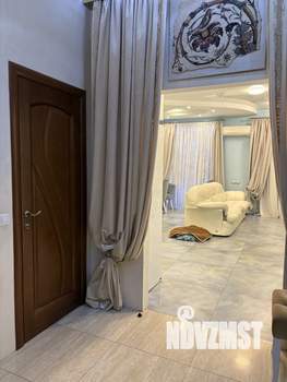 Таунхаус 180м², 3-этажный, участок 1 сот.