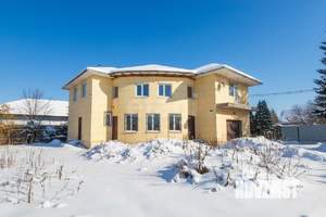 Дом 254м², 2-этажный, участок 12 сот.