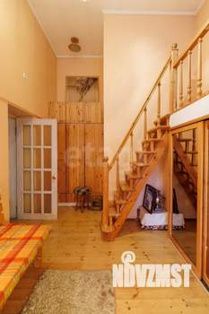 Таунхаус 223м², 3-этажный, участок 2 сот.