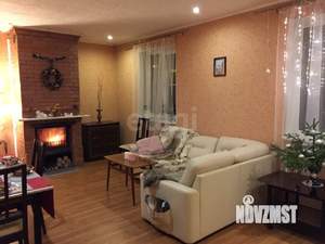 Дом 254м², 2-этажный, участок 12 сот.