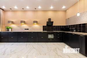 Таунхаус 191м², 3-этажный, участок 1 сот.