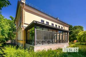 Дом 710м², 3-этажный, участок 11 сот.