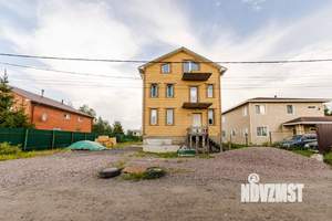 Дом 195м², 3-этажный, участок 8 сот.