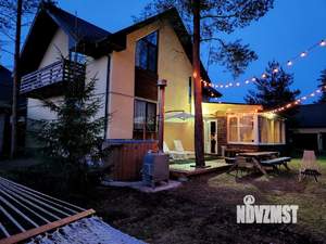 Дом 200м&sup2;, 2-этажный, посуточно, 