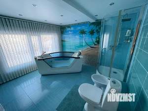 Дом 170м², 2-этажный, участок 17 сот.  