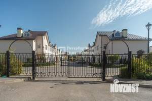 Таунхаус 130м&sup2;, 2-этажный, участок 1 сот.  