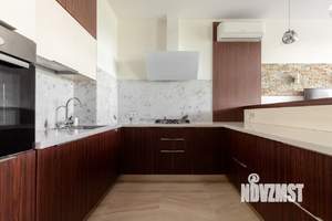 Таунхаус 190м², 3-этажный, участок 3 сот.  