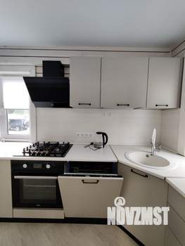 Дом 100м², 2-этажный, участок 9 сот.  