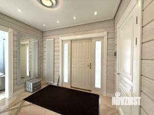 Дом 320м², 2-этажный, участок 9 сот.  