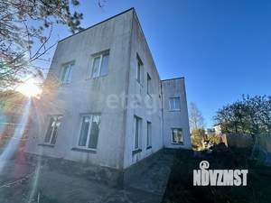 Дом 270м², 2-этажный, участок 12 сот.  