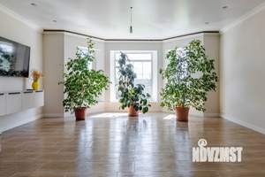 Коттедж 253м², 2-этажный, участок 12 сот.  