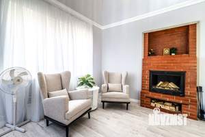 Дом 280м², 3-этажный, участок 15 сот.  