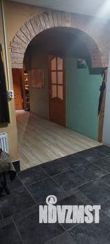 Дом 187м², 3-этажный, участок 7 сот.  