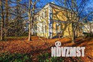 Дом 311м&sup2;, 2-этажный, участок 9 сот.  