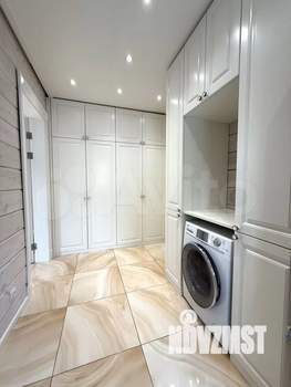 Дом 320м², 2-этажный, участок 9 сот.  