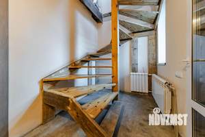 Дом 195м&sup2;, 3-этажный, участок 8 сот.  