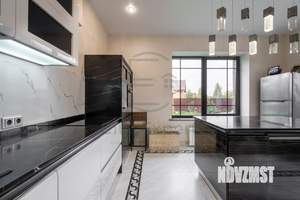 Коттедж 176м², 2-этажный, участок 12 сот.  