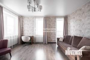 Дом 479м², 3-этажный, участок 12 сот.  