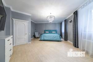 Таунхаус 210м², 3-этажный, участок 1 сот.  