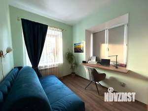 Коттедж 330м², 3-этажный, участок 12 сот.  