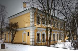 Дом 311м&sup2;, 2-этажный, участок 9 сот.  