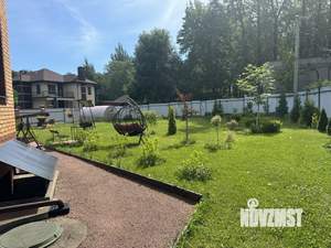 Дом 555м&sup2;, 3-этажный, участок 15 сот.  