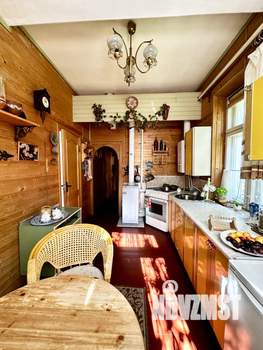 Дом 45м&sup2;, 2-этажный, участок 3 сот.  