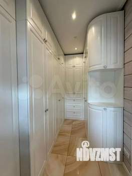 Дом 320м², 2-этажный, участок 9 сот.  