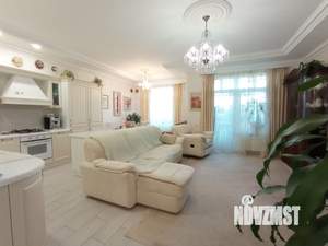 Таунхаус 193м&sup2;, 3-этажный, участок 2 сот.  