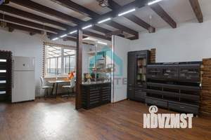 Коттедж 214м², 3-этажный, участок 4 сот.  