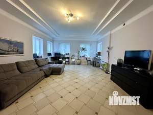 Дом 270м², 2-этажный, участок 12 сот.  