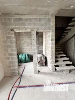 Таунхаус 190м², 3-этажный, участок 2 сот.  