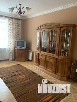 1-к квартира, посуточно, 38м2, 1/4 этаж